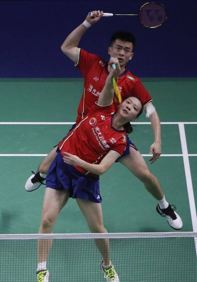 法国队险胜印尼队，辛杜统治全场