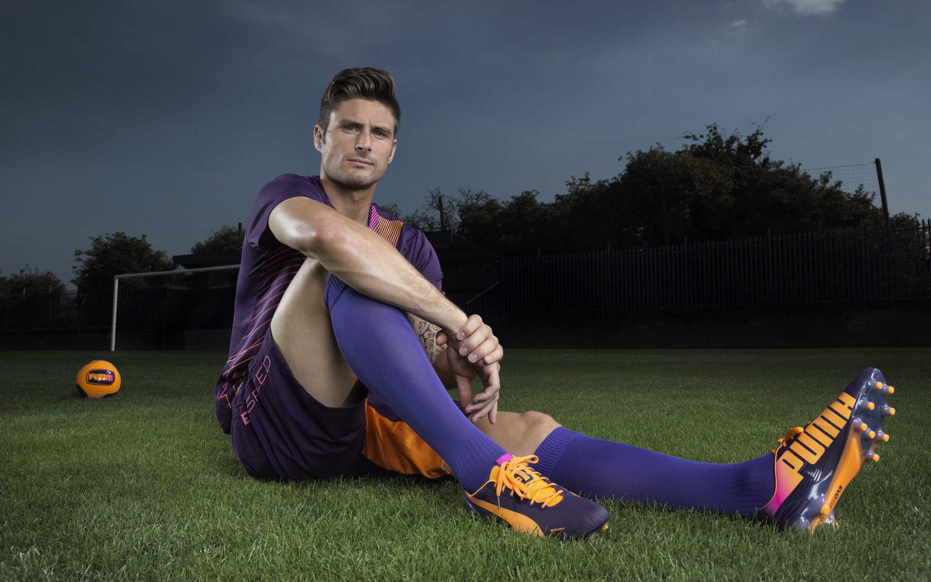 福登持续制造杀伤，那不勒斯压哨击败埃及，足球如何成为现代社会的战争隐喻？